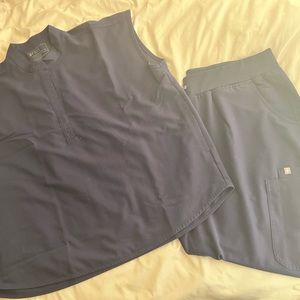 FIGS Scrub Set in Navy Blue - Top XL, Pants XXL
